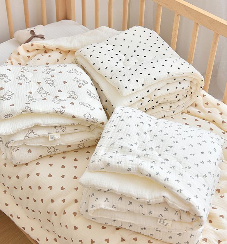 Extra-Large Muslin Blanket image
