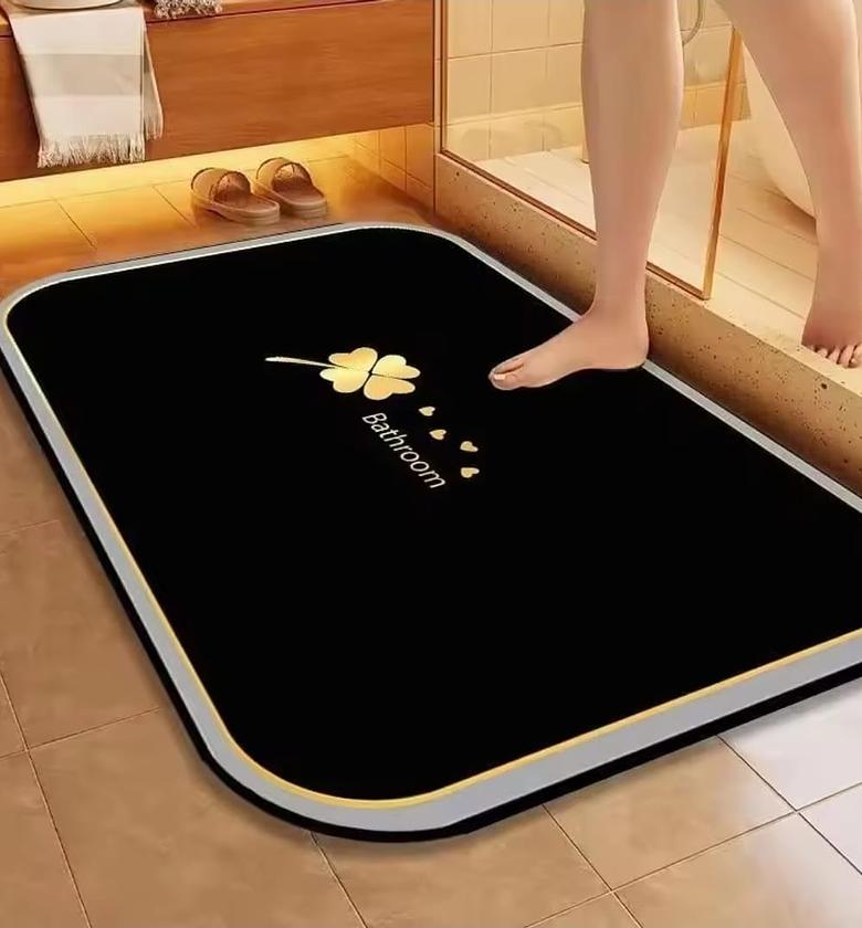 Big size absorbent bathroom mat image