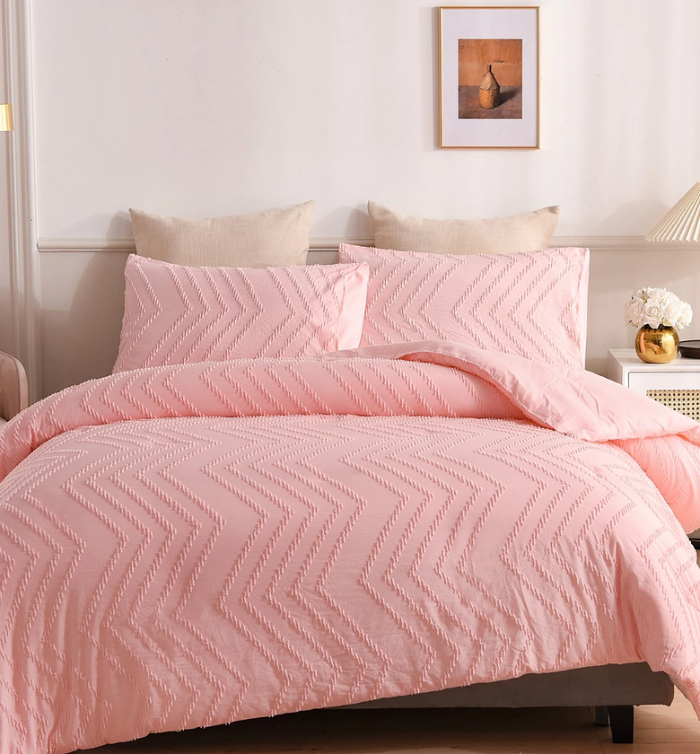 3-Piece Wavy Tufted Duvet Cover Set image