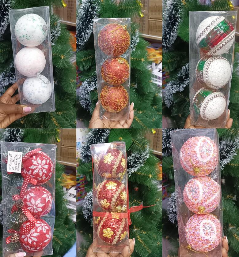  Christmas  Tree Decorations. Cute Christmas Balls 3pcs  image