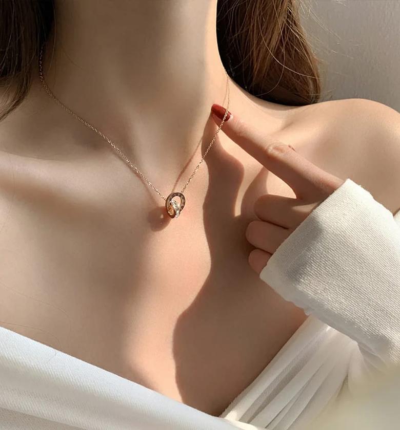 2 rounds necklace image