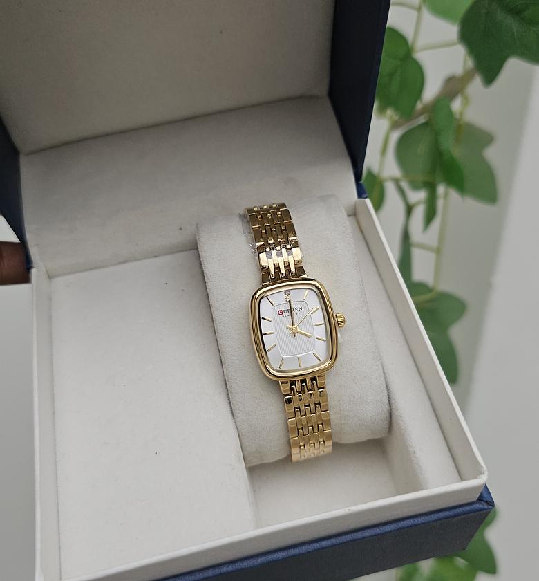 Square classic curren watches image