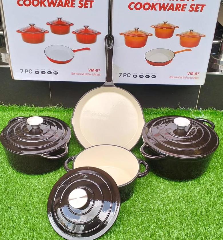 7pcs Enamel Cast iron cooking pots. image