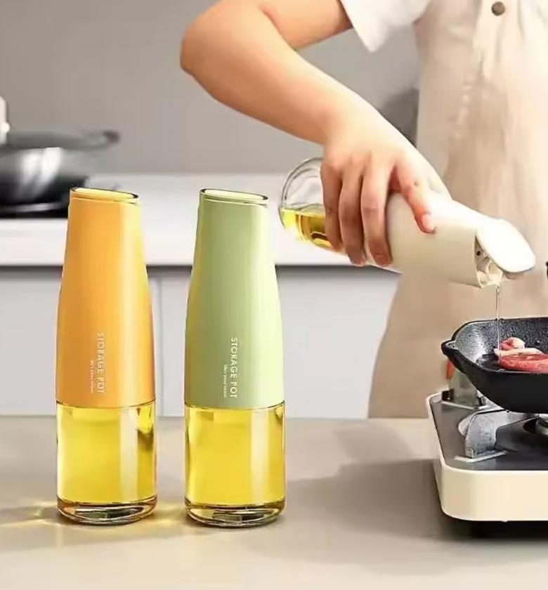 500ml Autoflip Glass Oil Jar With Plastic Lid image