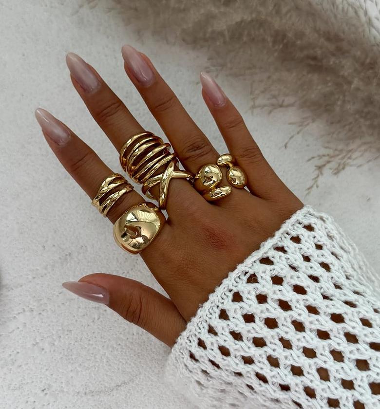 Many lines ringset image