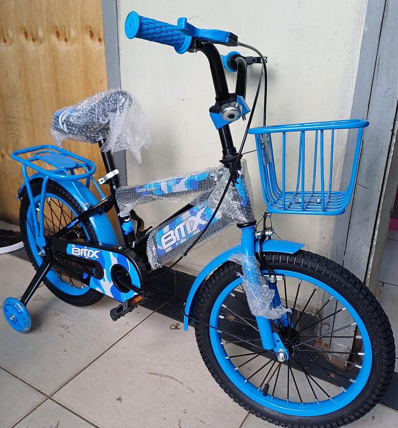 Kids Bikes . Bmx Beautiful Kids Bicycle Size 16 Between Age 5yrs to 10yrs image