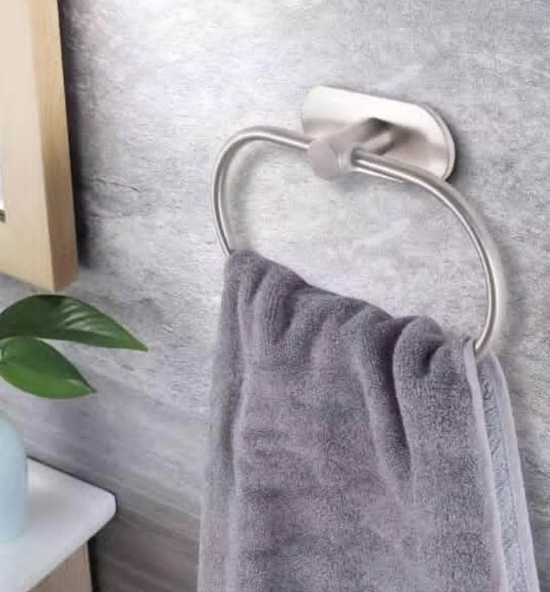 Modern Self-Adhesive Towel Ring Holder (Black & Silver) image