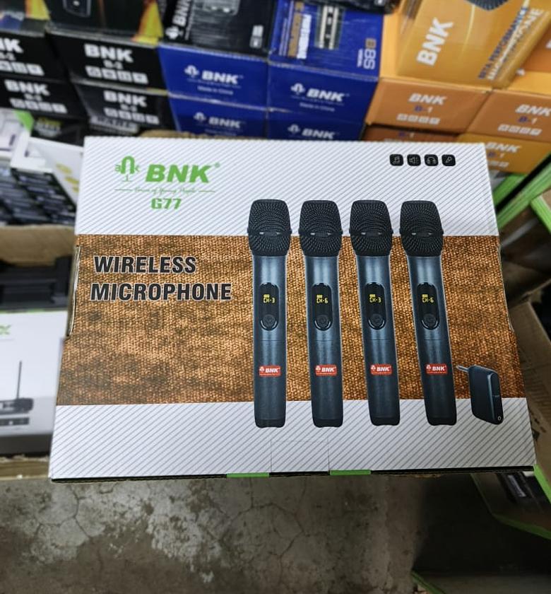 BNK G77 Wireless Microphone System. image