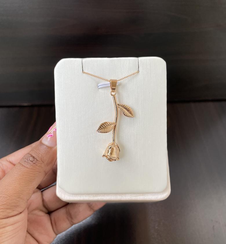 Rose Necklace  image
