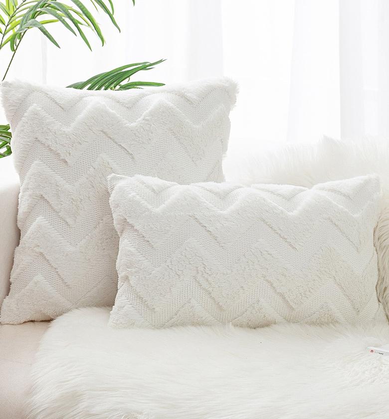 Wave Pattern Luxey Pillowcase image