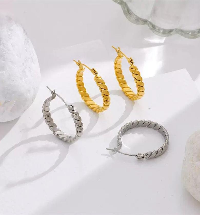 Twisted Hoop Earrings image