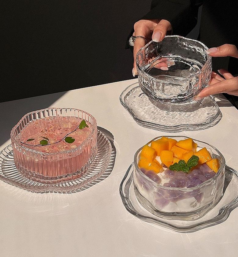 Irregular Glass Dessert & Breakfast Bowl Set image