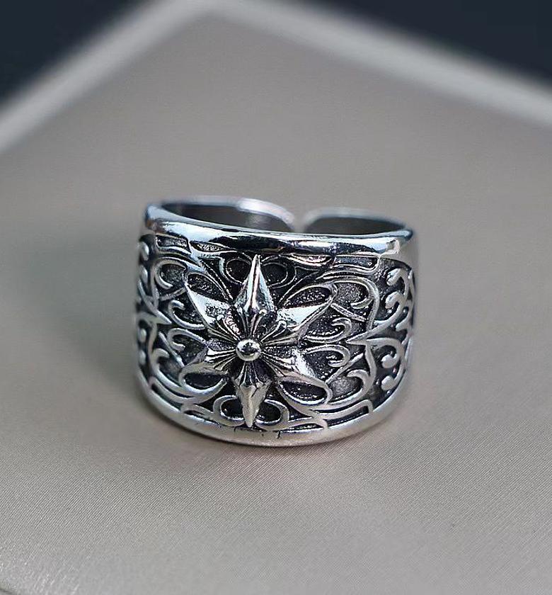 Luna Crest Ring image