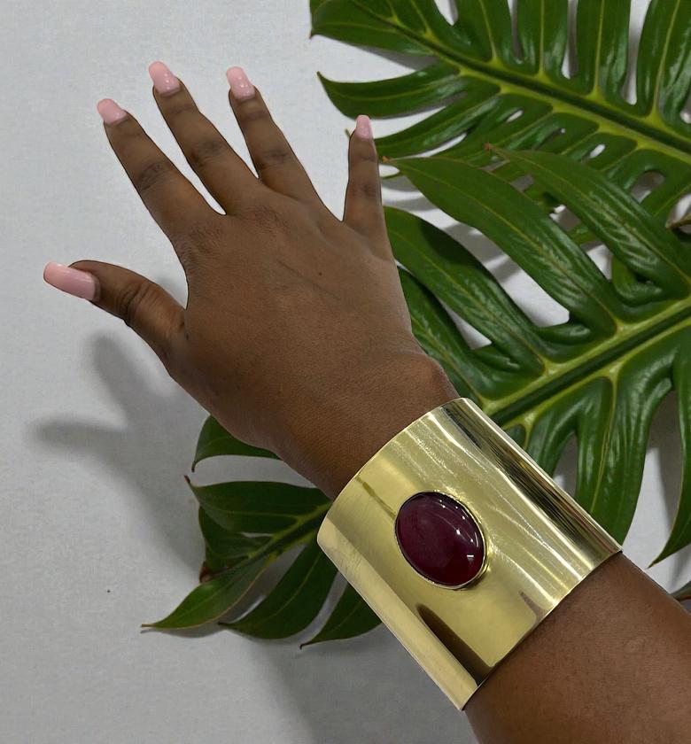 Maroon Gemstone Braceletes image