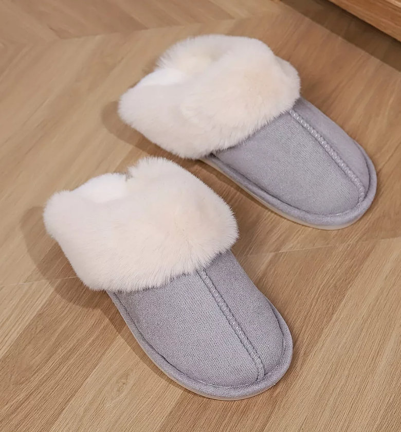 Indoor Fluffy Slippers image