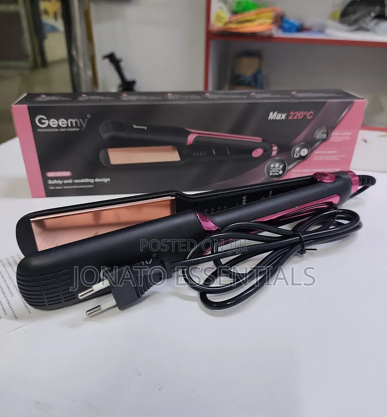 Geemy Professional Ceramic Hair Straightener Max 220°C Flat Iron image