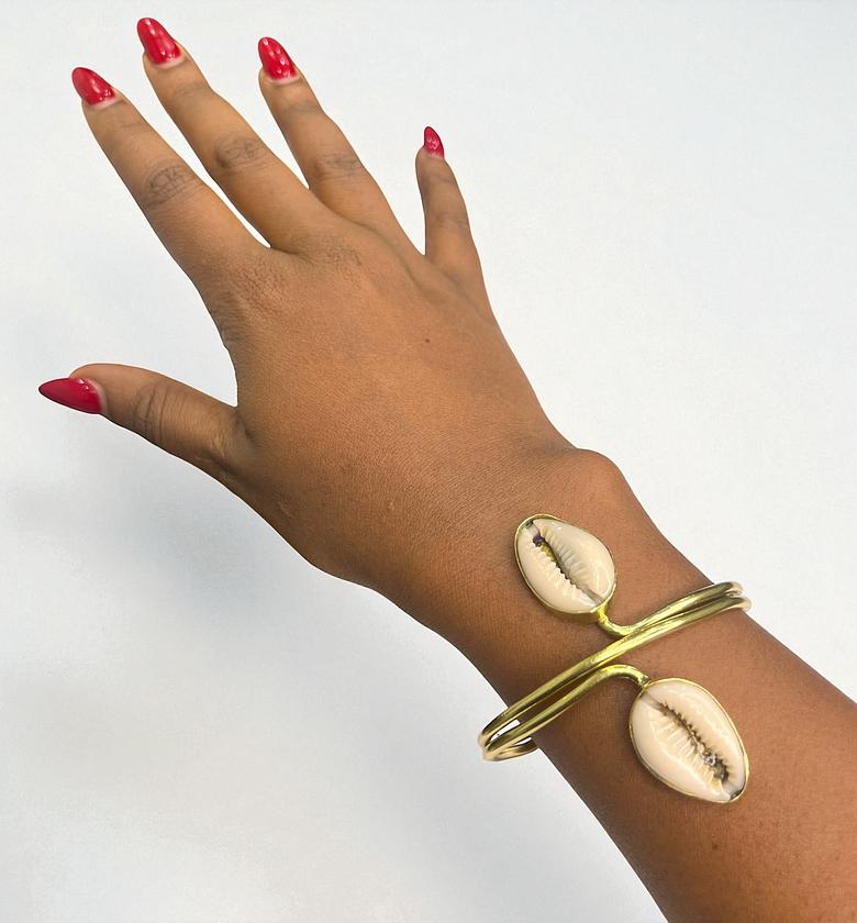 Aziza She'll  Bracelets  image