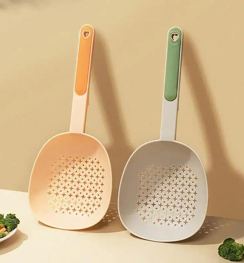 kitchen big colander image