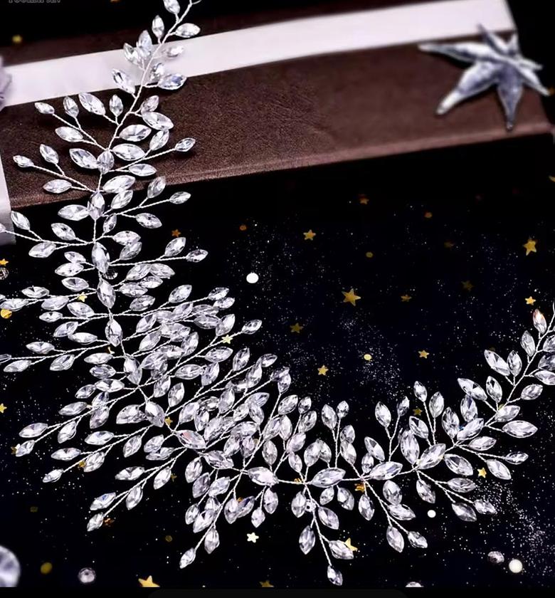 Eternity Willow Crystal Headpiece image