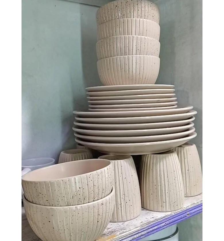 24pc ceramic dinner set. 6 dinner plates, 6 side plates, 6 bowls and 6 cups. image