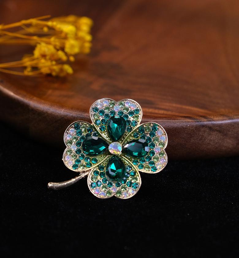 Anti-Light Zinc Alloy Jewelry Brooch image