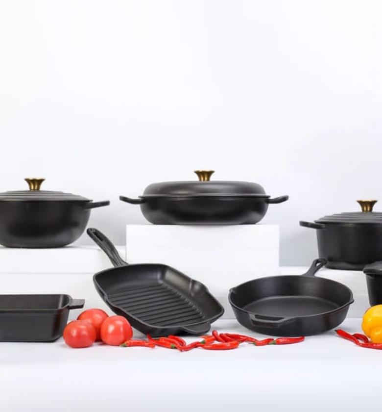 Elite Chef 11-Piece Enamel Cast Iron Cookware Collection image