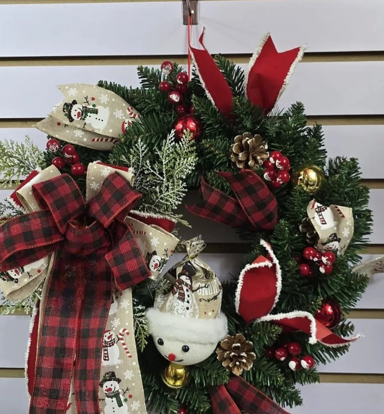 42cm Pre-Decorated Christmas Wreath image