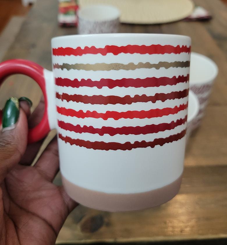 6 Pieces Christmas-Themed Ceramic Coffee Mugs – Assorted Festive Prints image