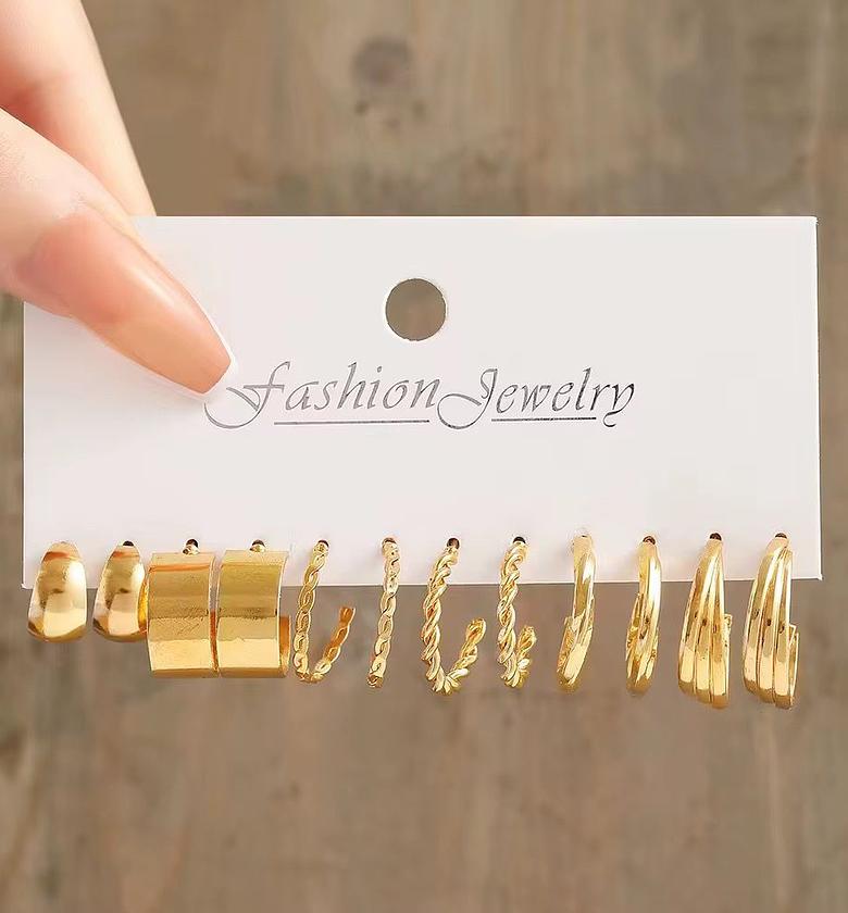 Faux Pearl Multi-Layered Wide Twist Earrings image