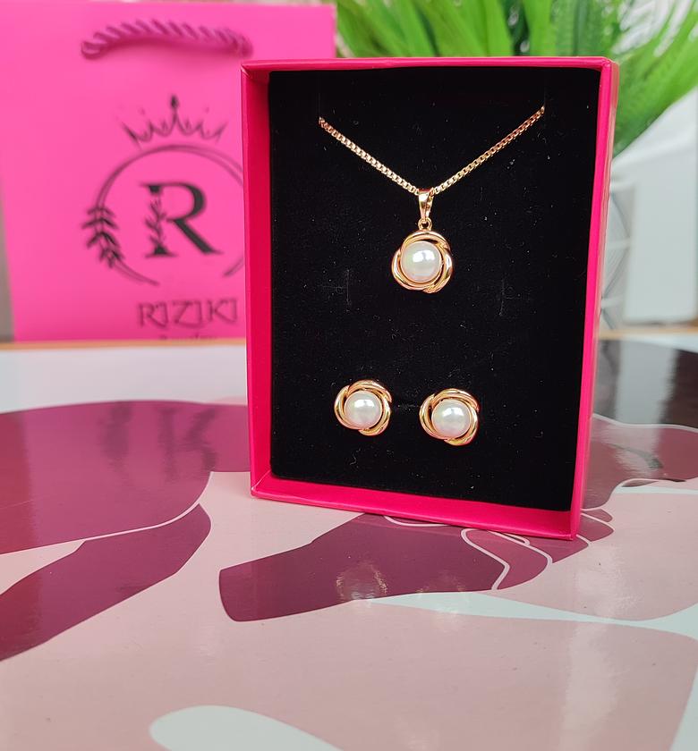 Siri Necklace ( GOLD & SILVER) Necklace+ Hoops  image