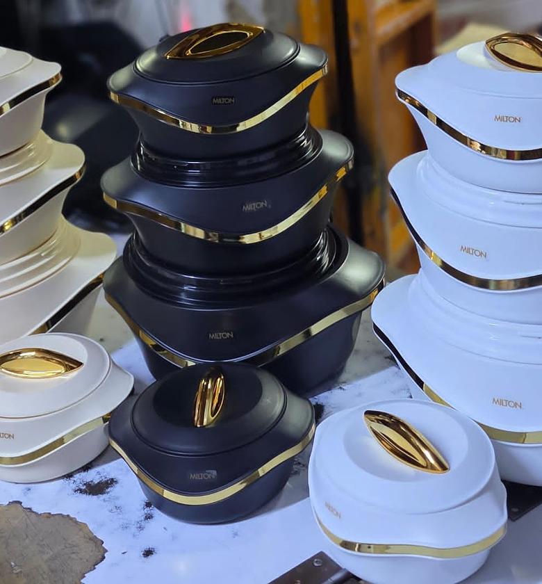 Hotpot. Milton Pearl insulated hot pots or casseroles.  image