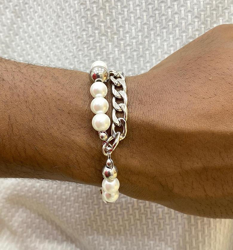 Pearl & Chain Fusion Bracelet image