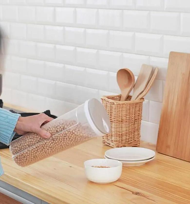 Cylinder Shaped Noodle Container  image