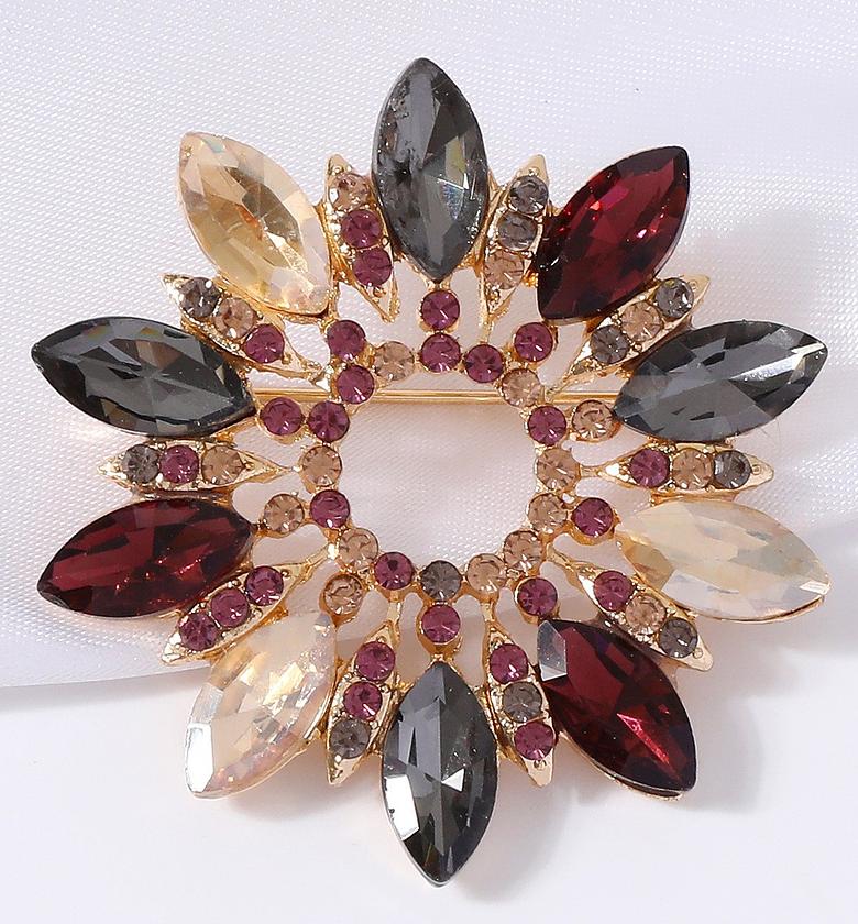  Women's Pin Stylish Retro Brooch image