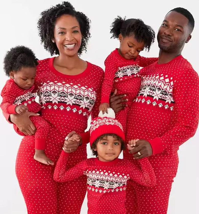 Cozy Holiday Pattern Family Matching Sleepwear Sets image