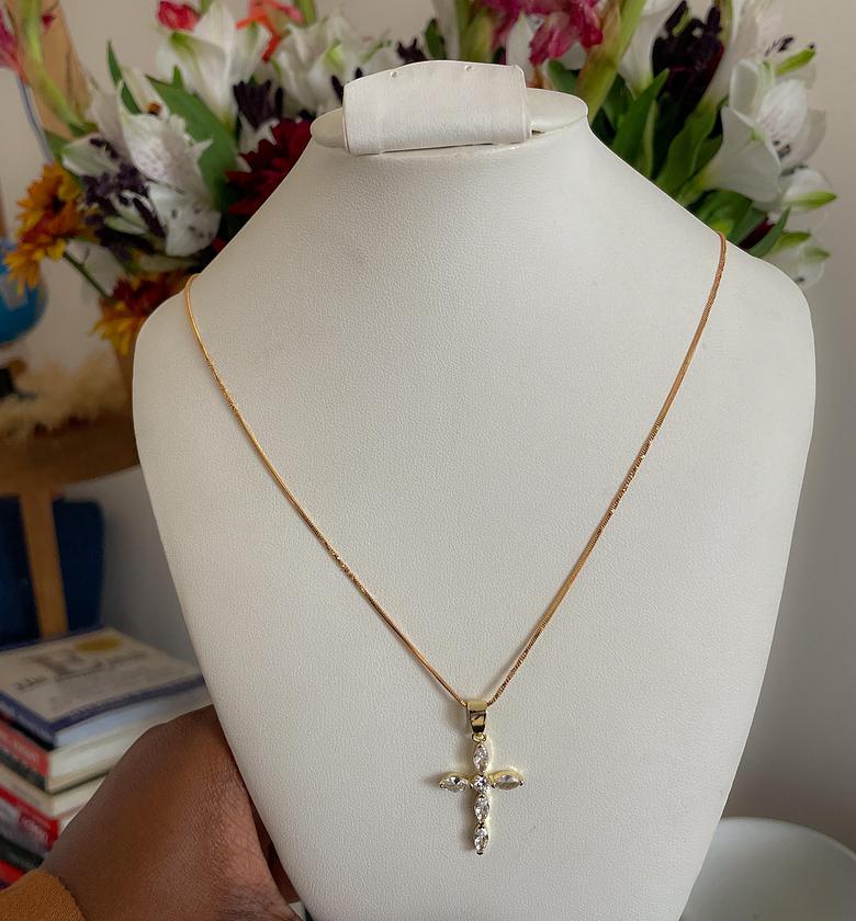 Golden Petal-Tip Cross Necklace image