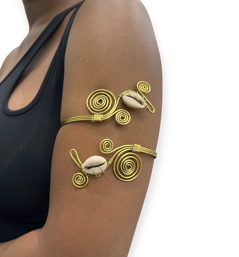 Nia Arm Cuff image