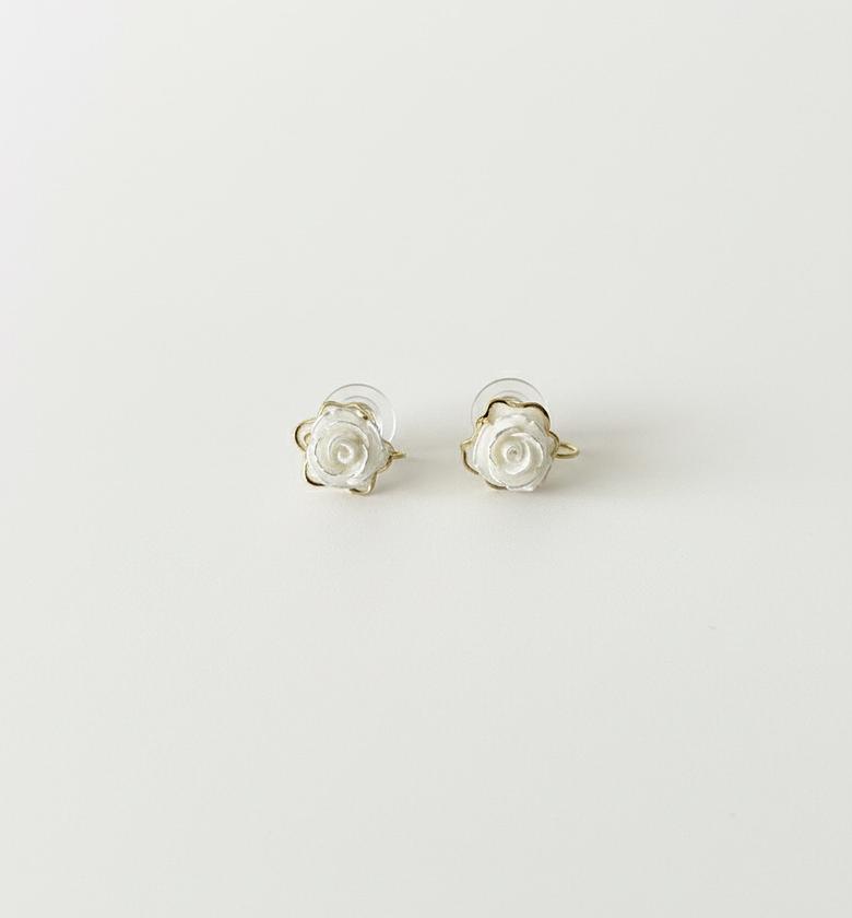 Clip on style 04(white rose) image