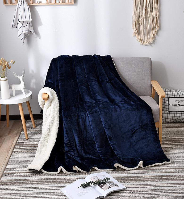 Cozy Double-Layer Sherpa Fleece/ Throw Blanket – 150cm x 200cm image