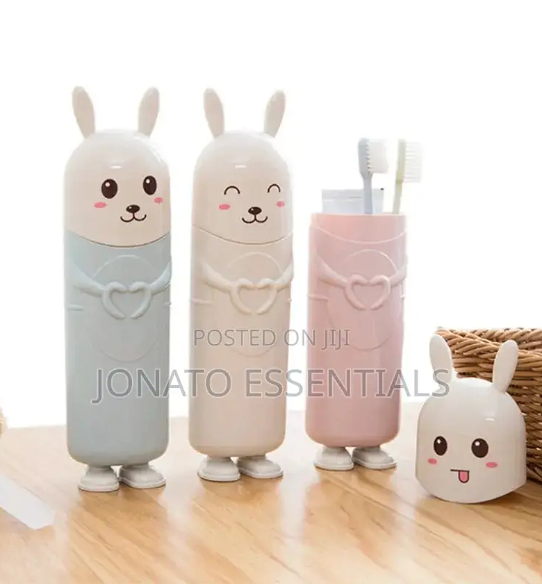 Travel Toothbrush Holder image