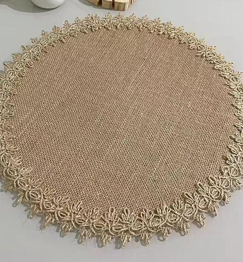 Table mats image