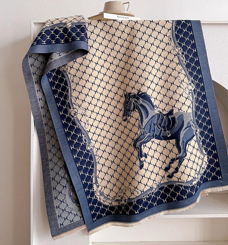 Cashmere Scarf - NAVY 🐎  image