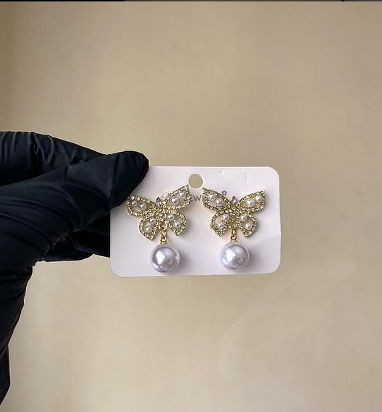 Cute Pearl Butterfly Earrings image