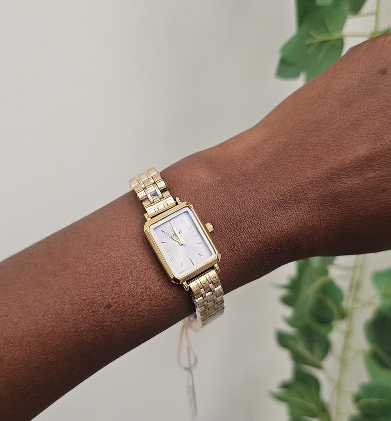 Classic dainty watch image