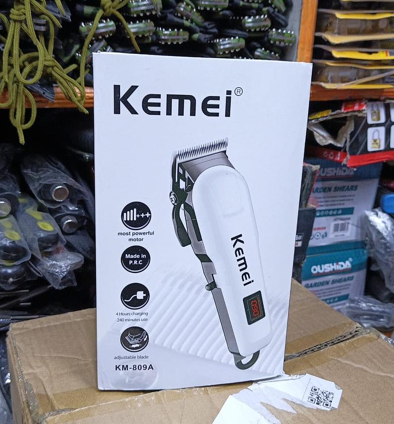 Kemei KM-119 Professional Hair Clipper.  image