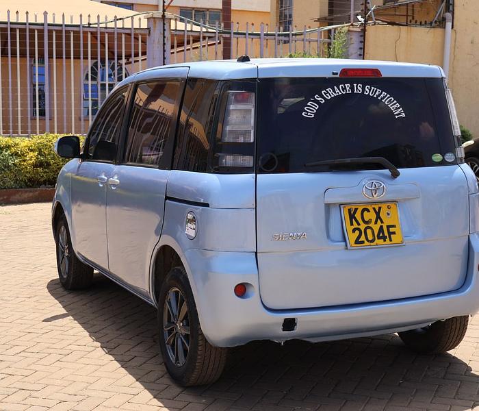 Toyota Sienta KCX, YOM 2012 Model,  Automatic, Rating 1500cc 7 Seater image