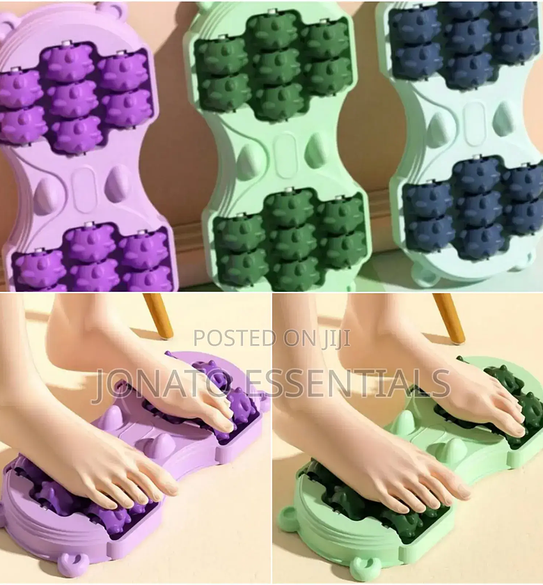 Manual Stepping 14 Roller Foot Massager image
