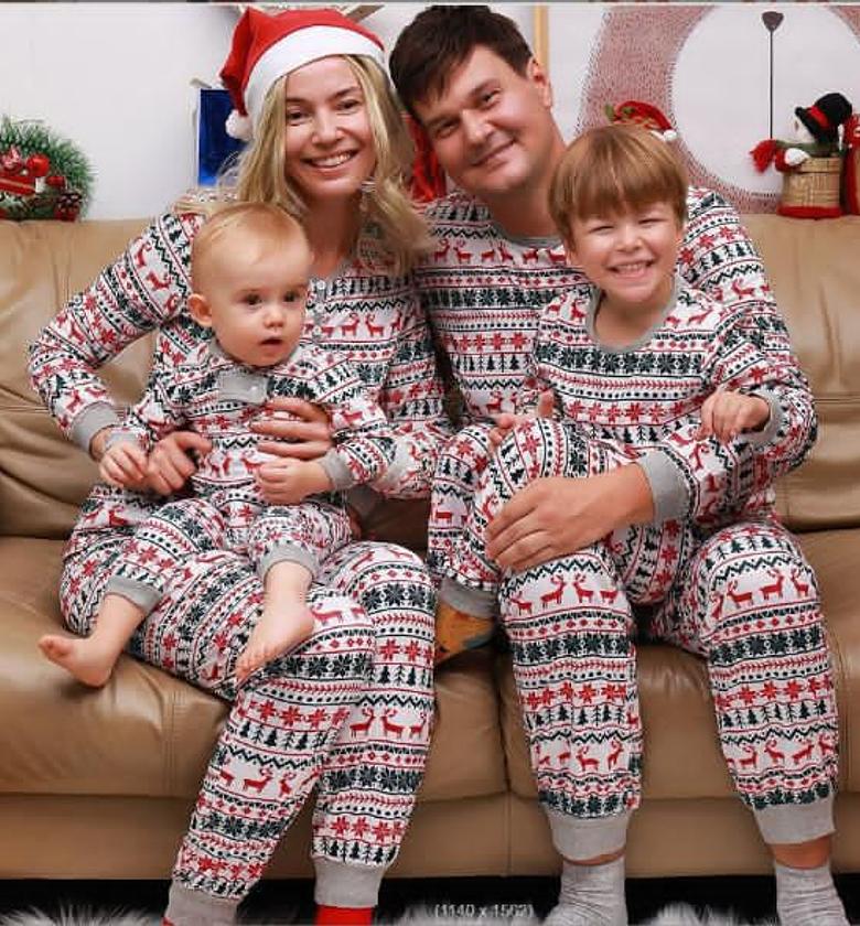 Nordic Reindeer Family Holiday Pajama Sets image
