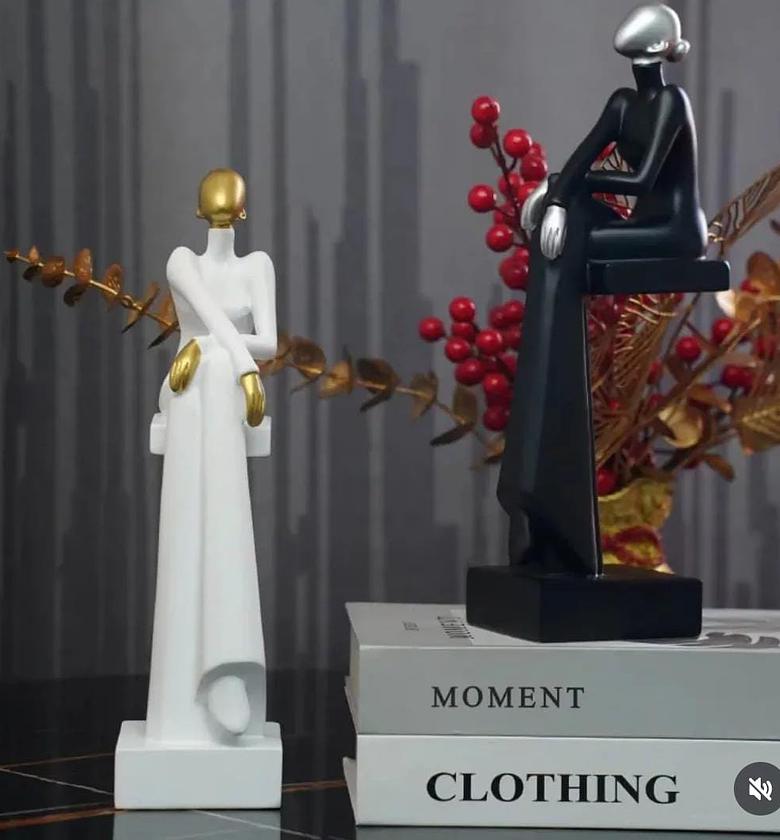 Office/home figure Modeling Resin Table Ornaments image