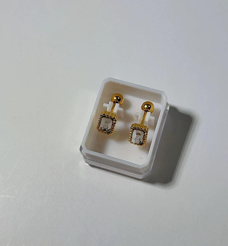 Sweet Waterproof Non Tarnish Plating Cartilage earring image